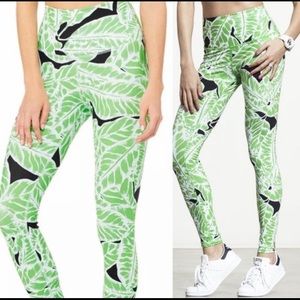 Alo Yoga Palm Leaf Print high waist leggings $128
